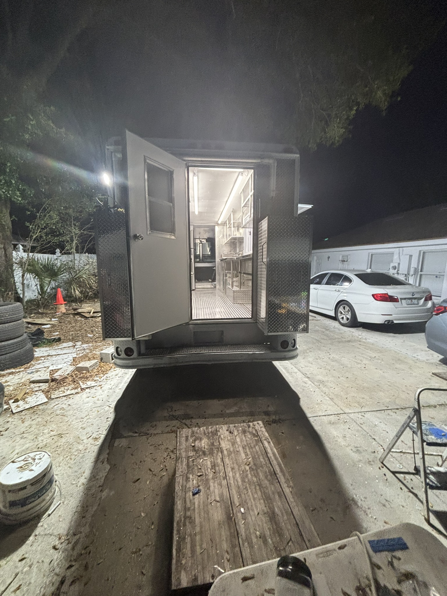 Food Truck image 24